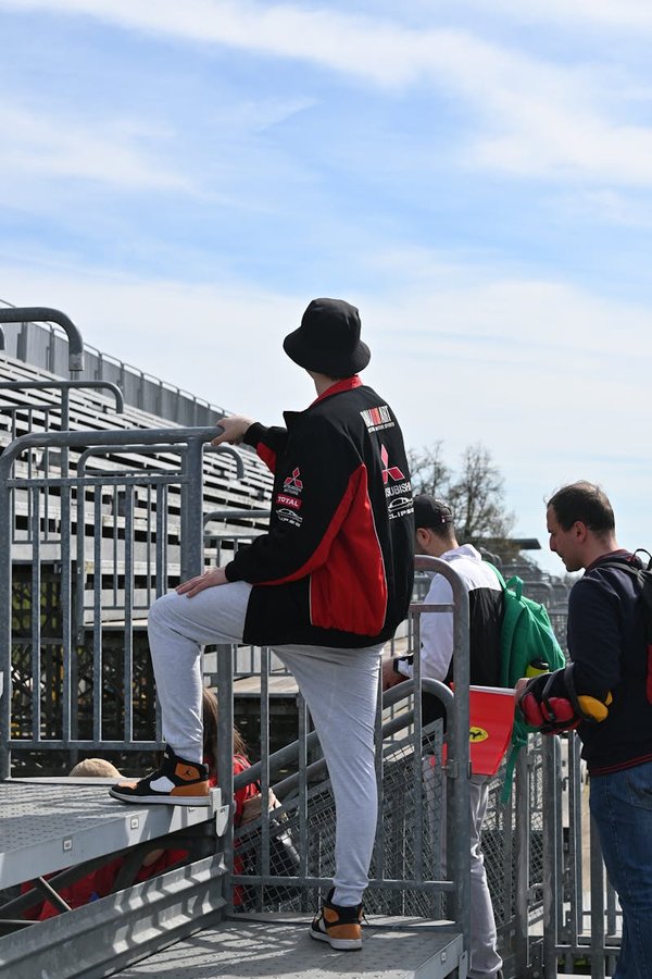 Vêtements automobiles : style unique pour les passionnés